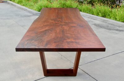 singel board walnut live edge table